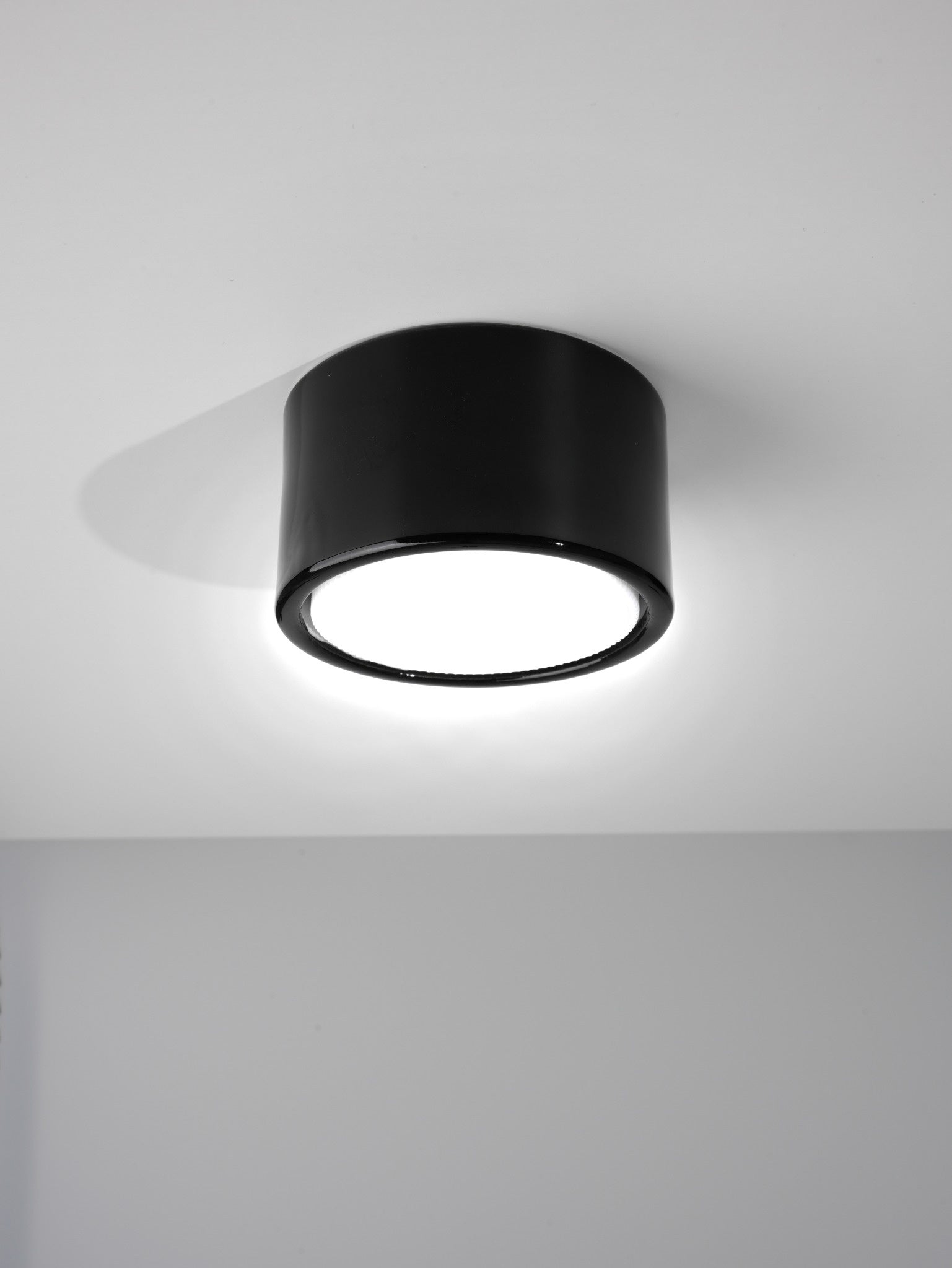 Sleek Ceramic Recessed Spotlight – Energy-Efficient, EU-Certified for Modern Interiors